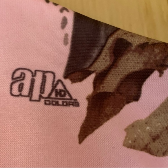 Realtree Pink Camo Long Sleeve t-shirt - Picture 4 of 5